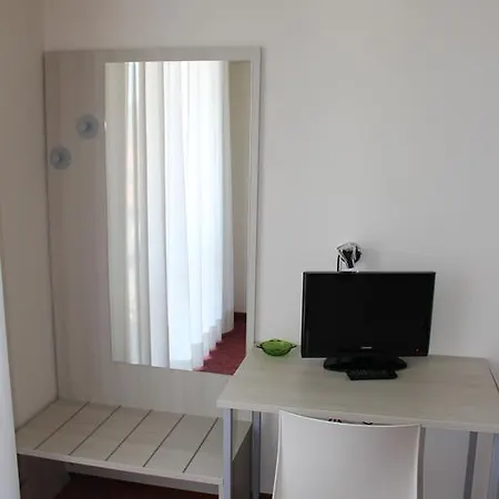 Hotel Fiesta Казальпустерленго